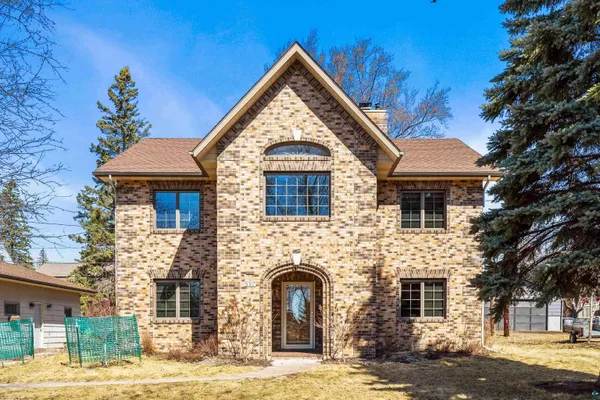 $493,500 | 5317 Glenwood Street, Duluth, MN 55804
