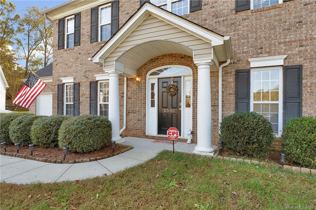 2501 Sandy Ridge Lane Matthews, NC 28105 - Photo 5 of 34 Gallery Image 5