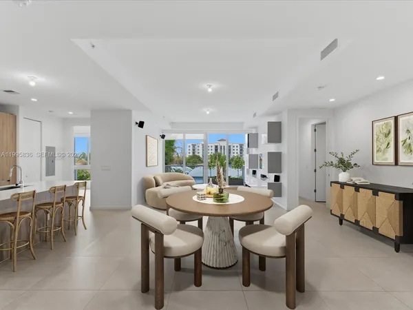 $1,385,000 | 529 Southwest 11th Street, Unit PH303, Miami, FL 33129