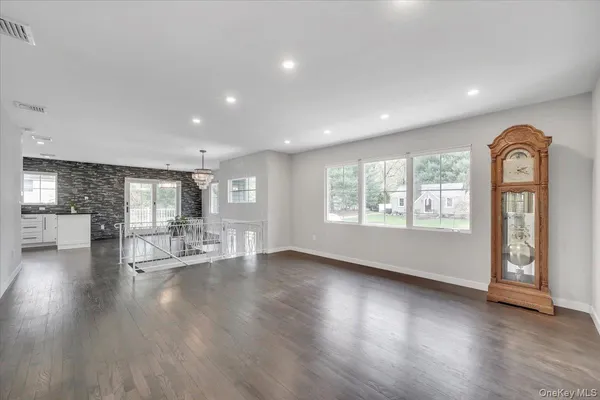 $5,700 | 10 Sandhage Drive, Pearl River, NY 10965