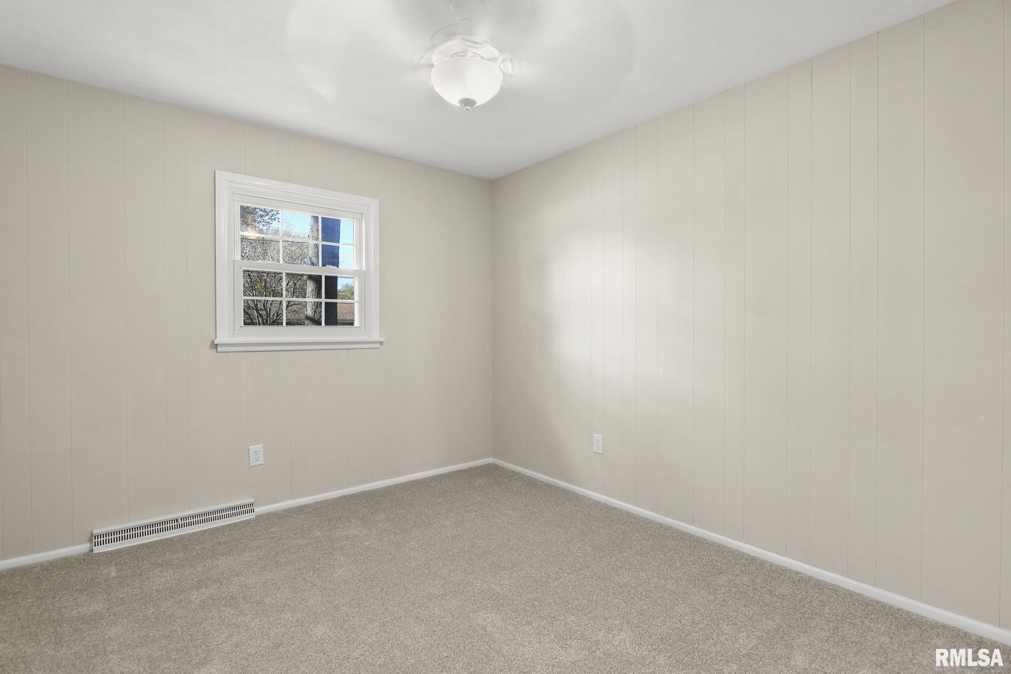 18 Babiak Lane Springfield, IL 62702 - Photo 25 of 34 Gallery Image 25