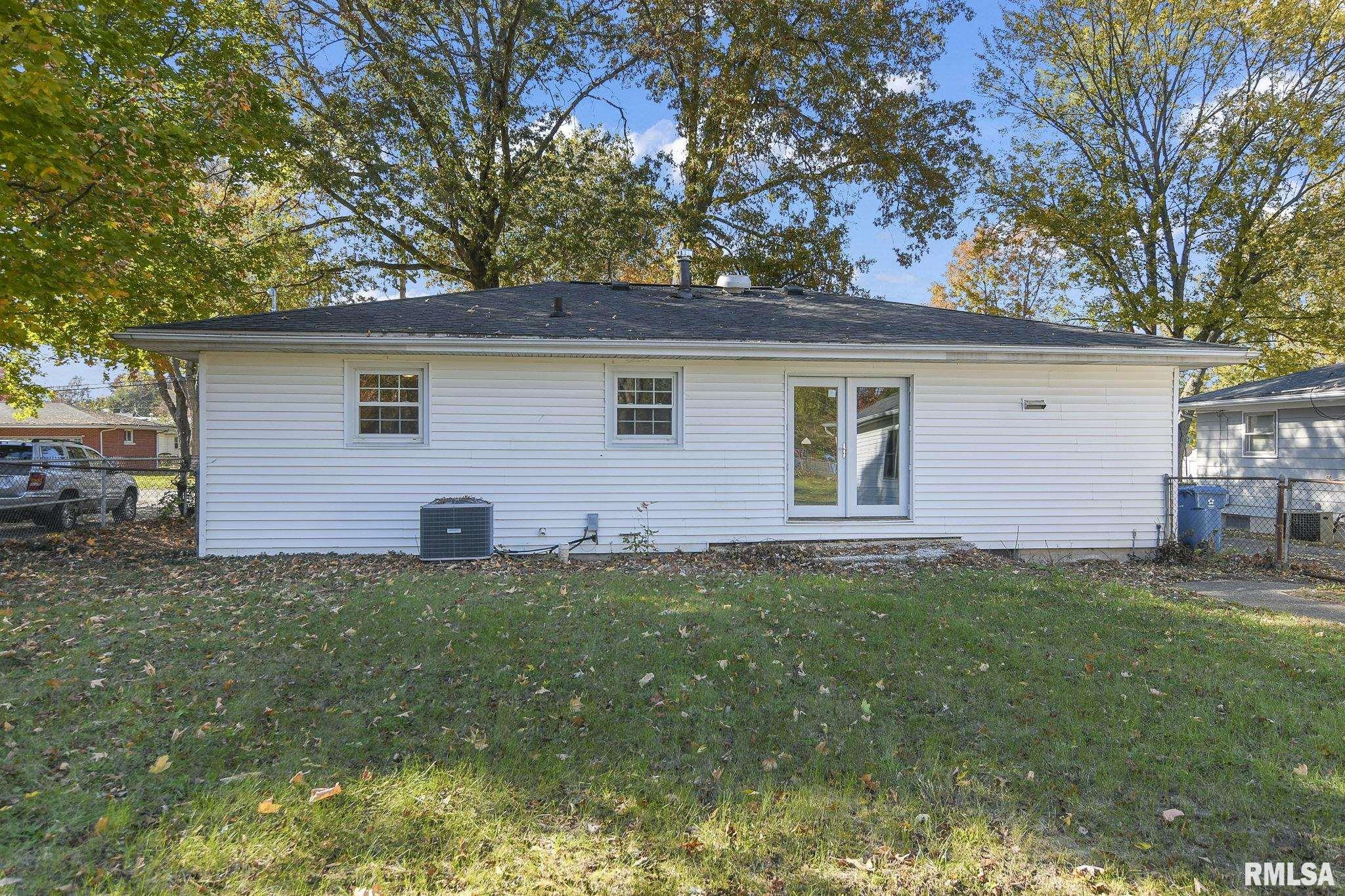 18 Babiak Lane Springfield, IL 62702 - Photo 31 of 34 Gallery Image 31