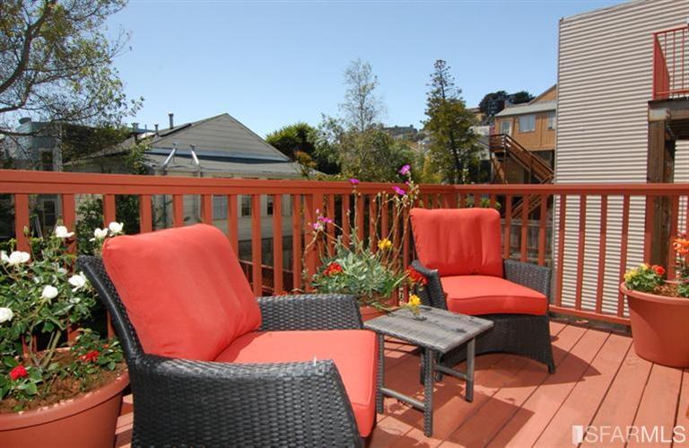 3973 Cesar Chavez San Francisco, CA 94131 - Photo 19 of 46 Sunny southern deck off the great room with direct access to garden and patio below.