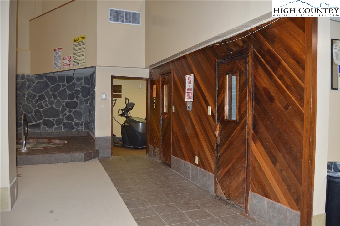 301 Pinnacle Inn Road, Unit 3303B Beech Mountain, NC 28604 - Photo 14 of 24