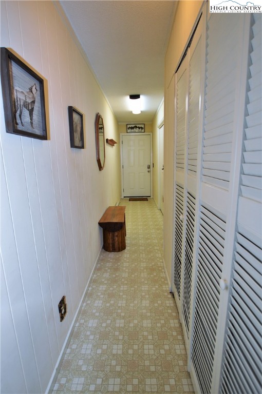 301 Pinnacle Inn Road, Unit 3303B Beech Mountain, NC 28604 - Photo 4 of 24