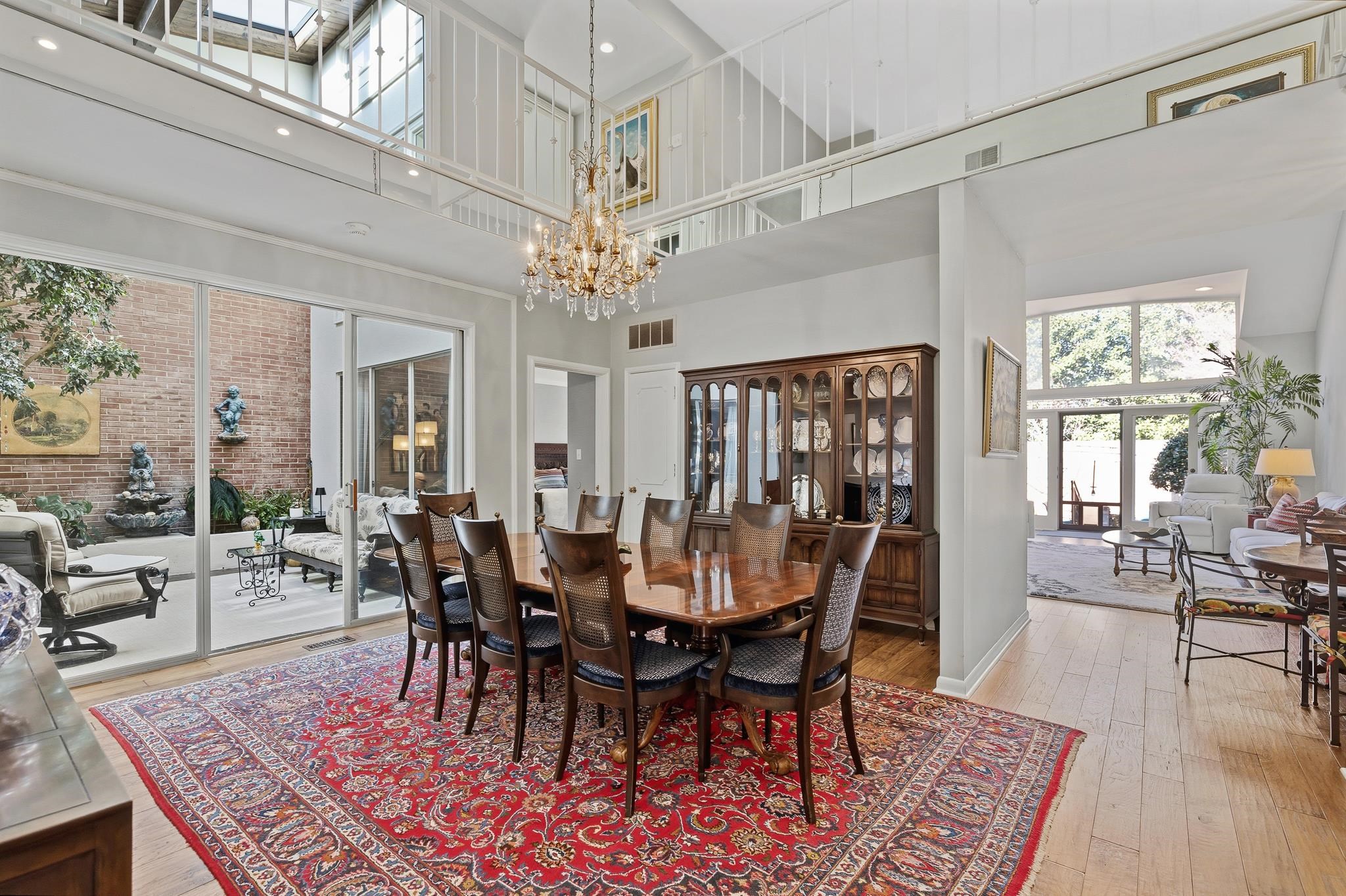 4050 Baronne Way, Unit 34 Memphis, TN 38117 - Photo 6 of 32 a view of a dining room with furniture window and wooden floor