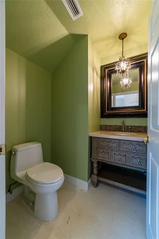 $825,000 | 6249 Vista Verde Drive West, St. Petersburg, FL 33707