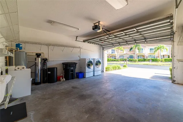 $825,000 | 6249 Vista Verde Drive West, St. Petersburg, FL 33707