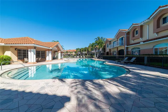 $825,000 | 6249 Vista Verde Drive West, St. Petersburg, FL 33707