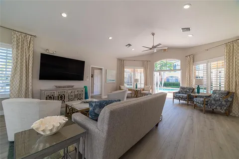 $780,000 | 6249 Vista Verde Drive West, St. Petersburg, FL 33707