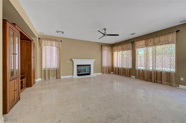 $4,950 | 229 North Buteo Woods Lane, Las Vegas, NV 89144