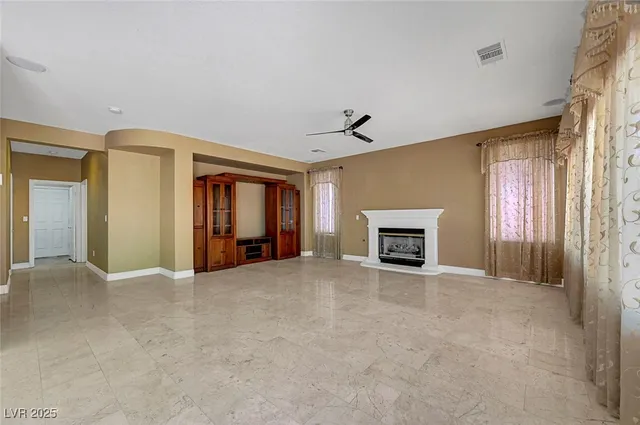 $4,950 | 229 North Buteo Woods Lane, Las Vegas, NV 89144