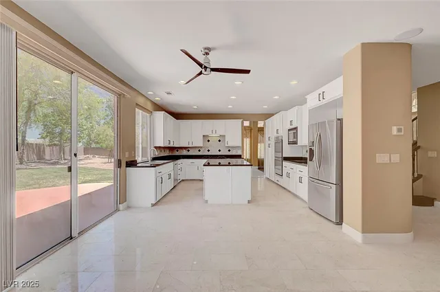 $4,950 | 229 North Buteo Woods Lane, Las Vegas, NV 89144