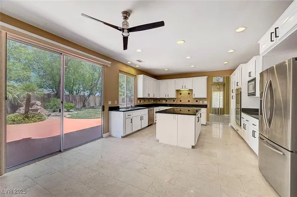 $4,250 | 229 North Buteo Woods Lane, Las Vegas, NV 89144