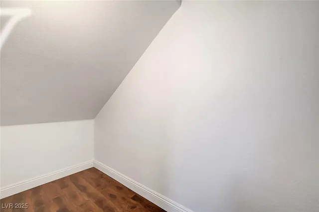 $4,950 | 229 North Buteo Woods Lane, Las Vegas, NV 89144