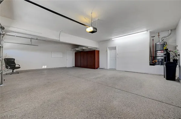 $4,250 | 229 North Buteo Woods Lane, Las Vegas, NV 89144