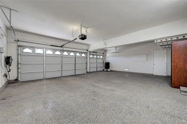 $4,950 | 229 North Buteo Woods Lane, Las Vegas, NV 89144