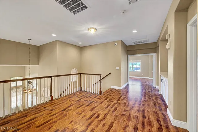 $4,950 | 229 North Buteo Woods Lane, Las Vegas, NV 89144