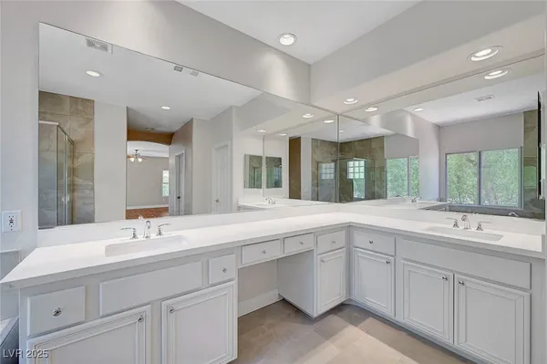 $4,250 | 229 North Buteo Woods Lane, Las Vegas, NV 89144