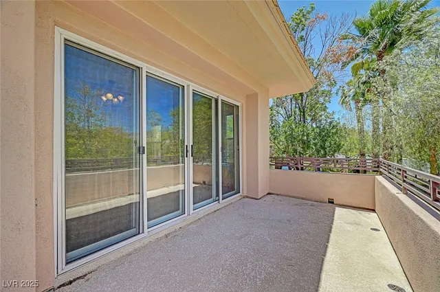 $4,950 | 229 North Buteo Woods Lane, Las Vegas, NV 89144