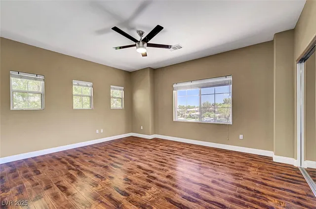 $4,950 | 229 North Buteo Woods Lane, Las Vegas, NV 89144