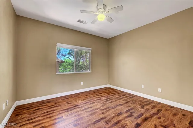 $4,950 | 229 North Buteo Woods Lane, Las Vegas, NV 89144