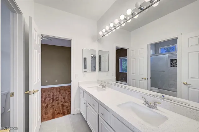 $4,950 | 229 North Buteo Woods Lane, Las Vegas, NV 89144