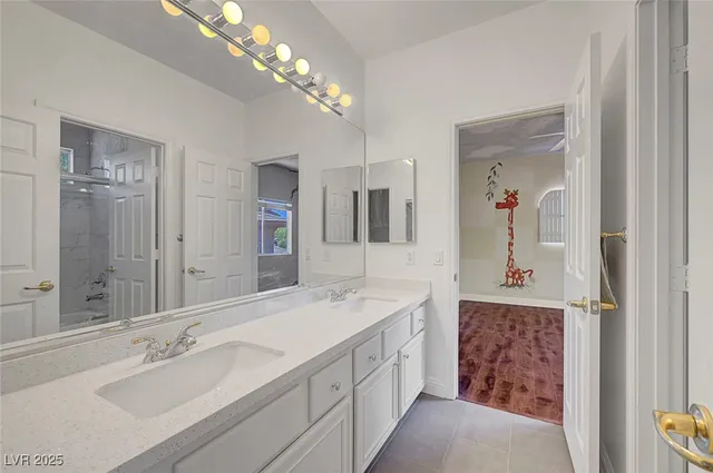 $4,950 | 229 North Buteo Woods Lane, Las Vegas, NV 89144