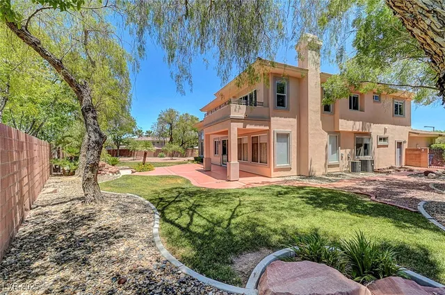 $4,950 | 229 North Buteo Woods Lane, Las Vegas, NV 89144
