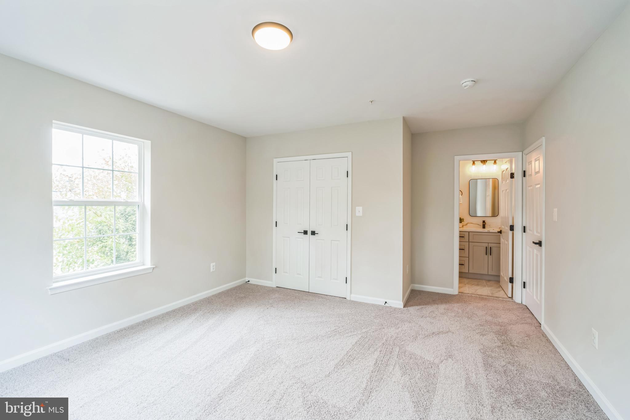 4501 Morgan Road Morningside, MD 20746 - Photo 19 of 42 Master 2 - Upper Level