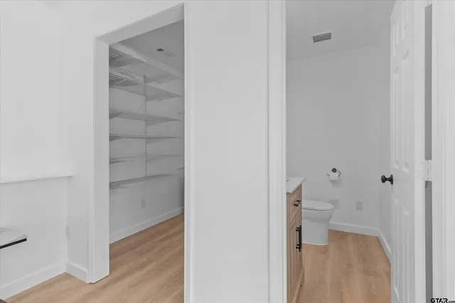 $4,000 | 10801 Harvest Wood Drive, Tyler, TX 75703