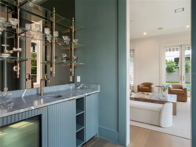 $2,935,000 | 541 West Canton Avenue, Winter Park, FL 32789