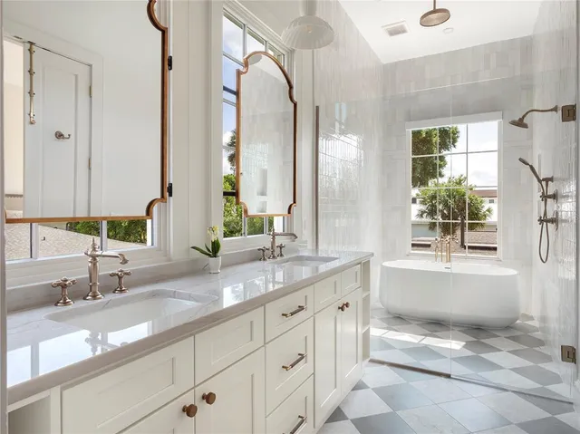 $2,935,000 | 541 West Canton Avenue, Winter Park, FL 32789