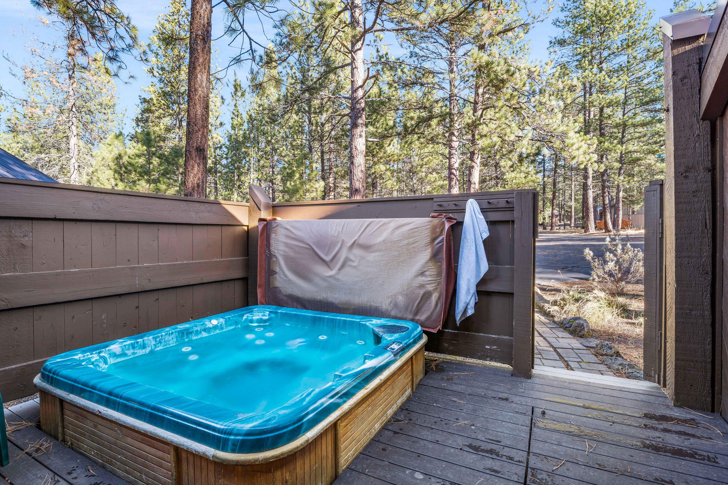 57409 Overlook Road, Unit 2 Sunriver, OR 97707 - Photo 22 of 23
