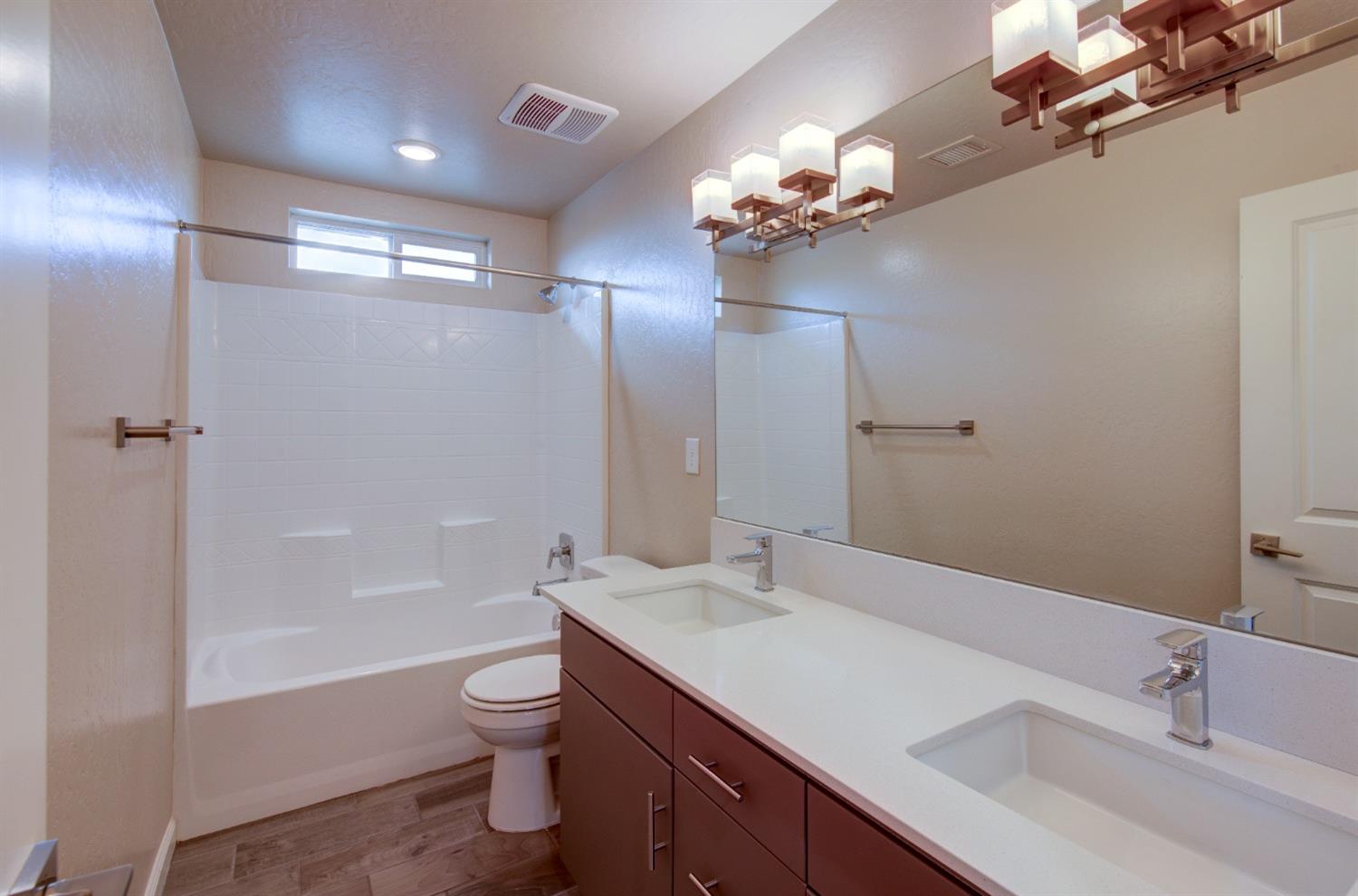 4059 Buckingham Avenue Clovis, CA 93619 - Photo 22 of 28