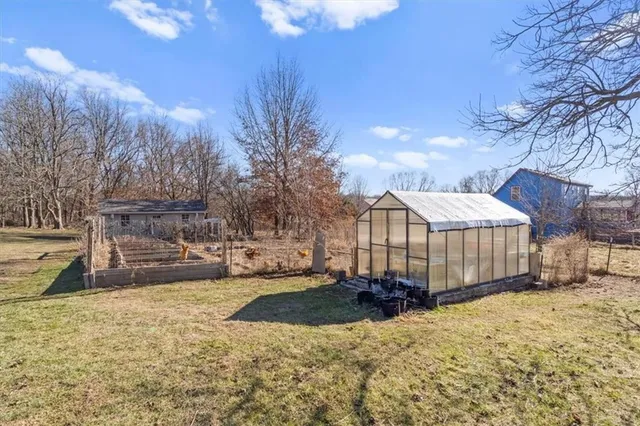 $450,000 | 514 Northwest 1891st Road, Kingsville, MO 64061