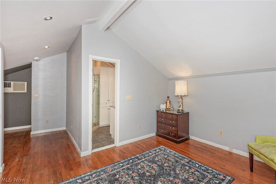 15879 Hemlock Road Chagrin Falls, OH 44022 - Photo 21 of 47