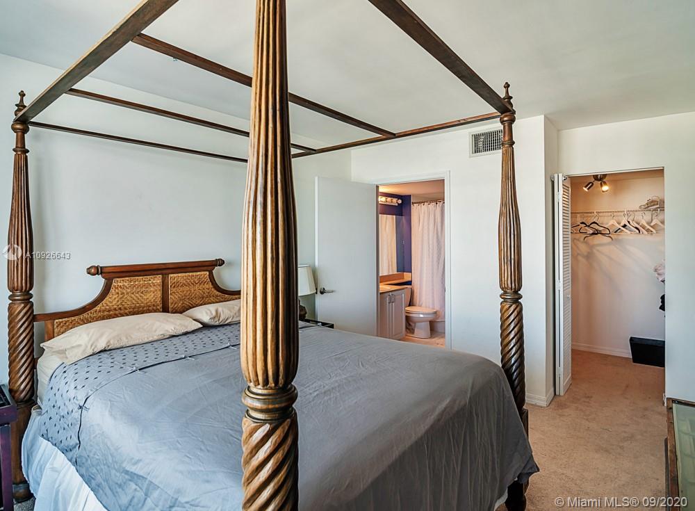 90 Alton Road, Unit 3012 Miami Beach, FL 33139 - Photo 13 of 22 Gallery Image 13