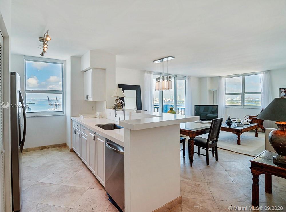 90 Alton Road, Unit 3012 Miami Beach, FL 33139 - Photo 21 of 22 Gallery Image 21