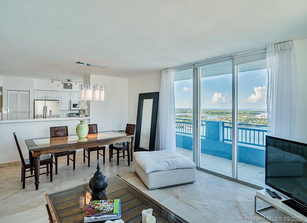 90 Alton Road, Unit 3012 Miami Beach, FL 33139 - Photo 5 of 22 Gallery Image 5