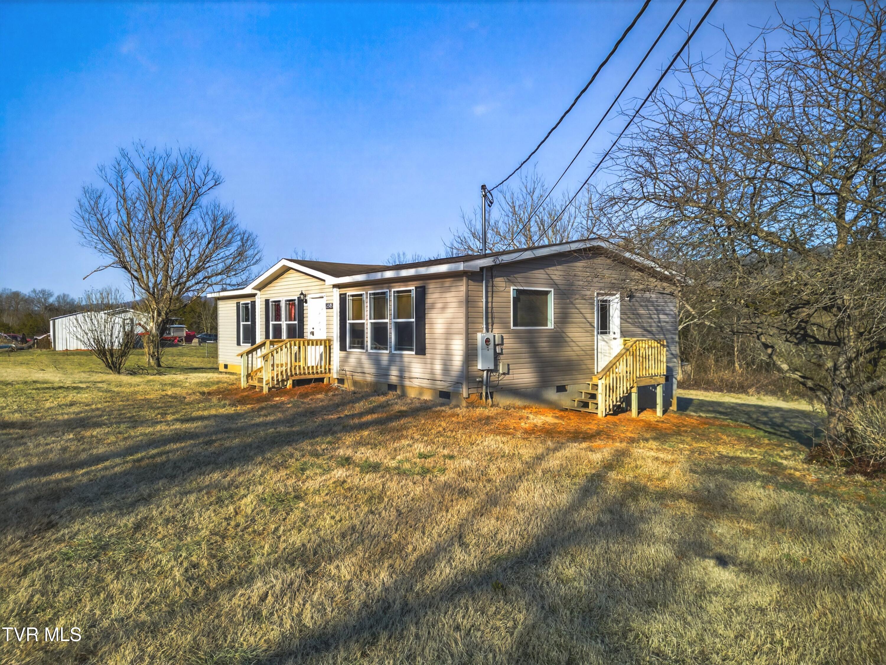 238 Overlook Lane Rutledge, TN 37861 - Photo 20 of 26 021-238OverlookLane-Rutledge-TN-37861-SM