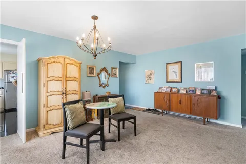 $215,000 | 2333 Indian River Boulevard, Unit 401, Vero Beach, FL 32960