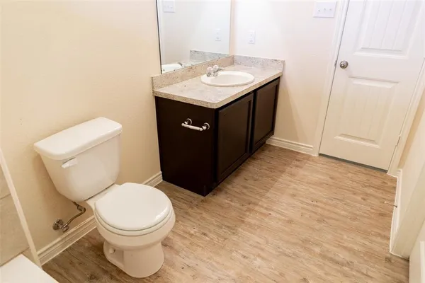 $1,830 | 1503 Cardinal Drive, Ennis, TX 75119