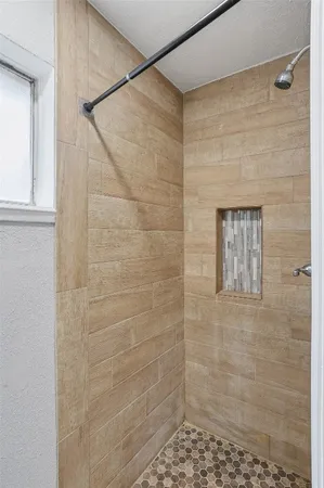 $1,800 | 12226 Kings Meadow Drive, Houston, TX 77044