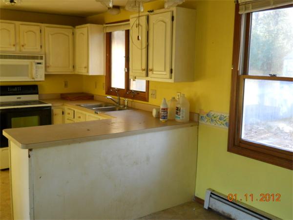 23 Meadow Road, Unit 23 Uxbridge, MA 01569 - Photo 2 of 9 Gallery Image 2