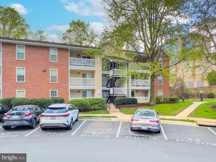 $389,000 | 1507 Lincoln Way, Unit 301B, McLean, VA 22102