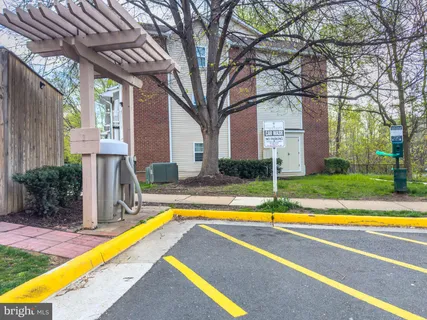 $389,000 | 1507 Lincoln Way, Unit 301B, McLean, VA 22102