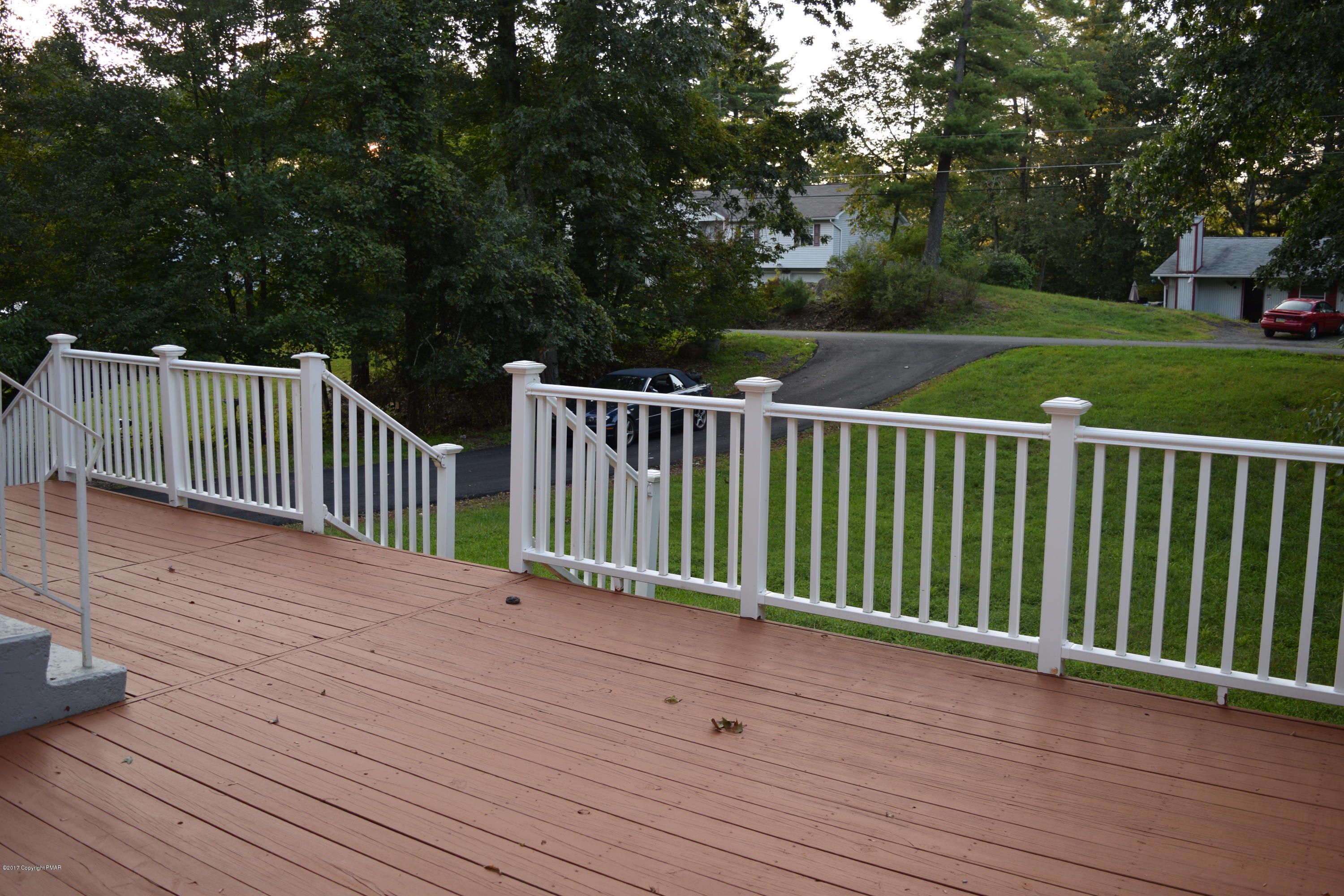 Great Deck for Entertaining