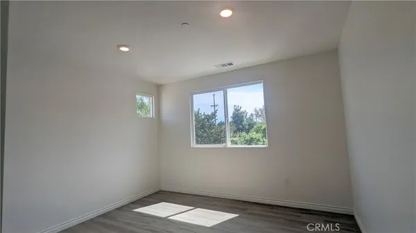 $3,895 | 15126 Logos Court, North Hills, CA 91343