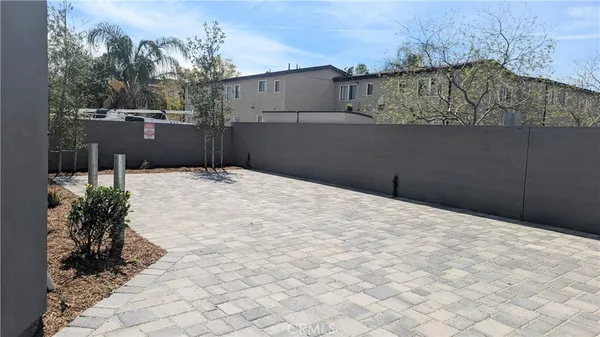 $3,895 | 15126 Logos Court, North Hills, CA 91343